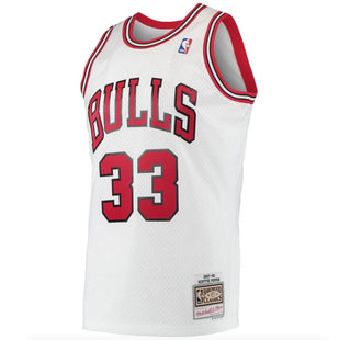 Youth Swingman Chicago Bulls Scottie Pippen 1997-98 NBA Jersey Youth