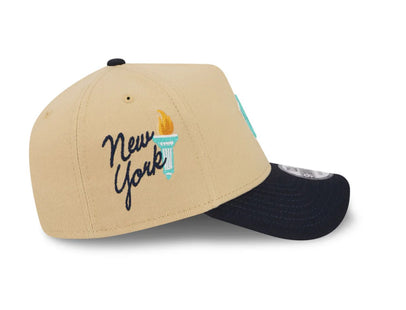New York Yankees City Side Patch 9FORTY A-Frame Snapback