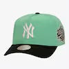 New York Yankees Mint/Black In the City Pro Pinch Snapback Hat