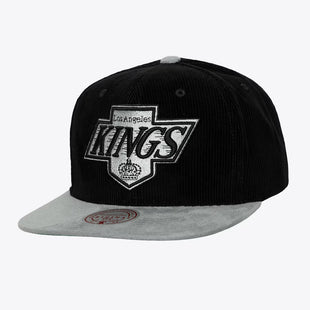 Men's Black/Silver Los Angeles Kings Vintage Sueduroy Snapback Hat