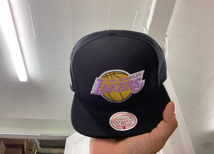 Men Los Angeles lakers top stop snap