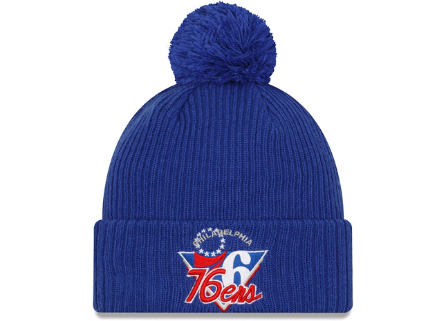Knit Philadelphia 76ers New Era 2021 NBA Tip-Off Team Color Pom Cuffed Knit Hat - Royal