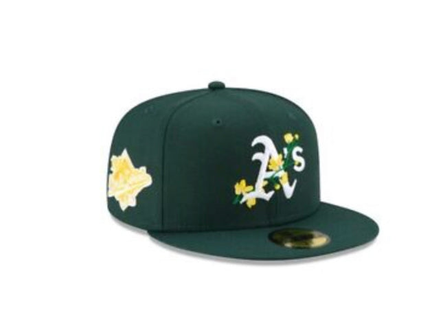 Oakland Athletics Green New Era Side Patch Bloom 59Fifty Fitted Hat